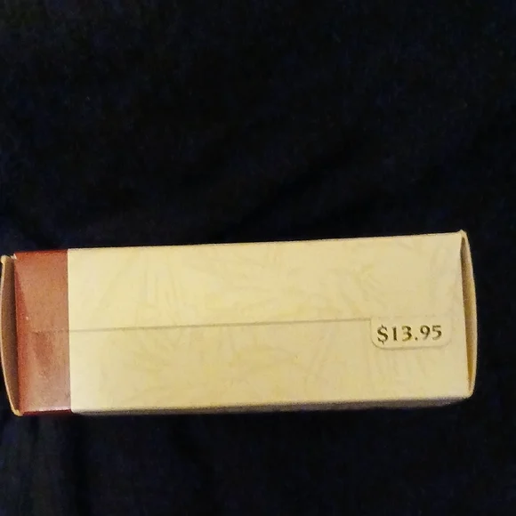 Hallmark Keepsake Ornament - Blue and White - Picture 4 of 4